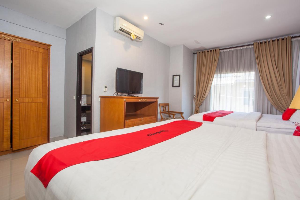 Reddoorz Plus @ Hr Muhammad Surabaya Ngoại thất bức ảnh